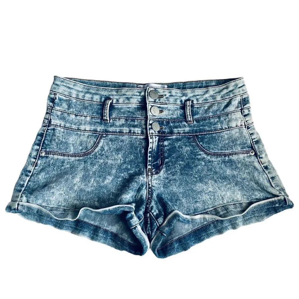 EUC No Boundaries High Waisted Acid Wash Denim Jean Shorts 11 - Picture 5 of 16